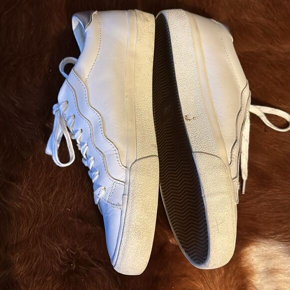 Madewell Sidewalk Low-Top Sneakers in Leather: Wave Edition Size 8 / Pristine - Picture 5 of 11